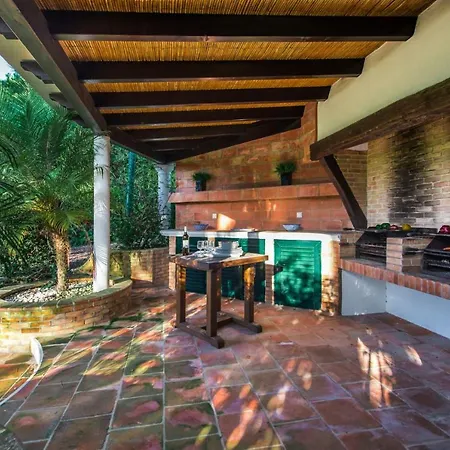 Sleeps 10 Pool Air Con Wifi * Quinta do Lago