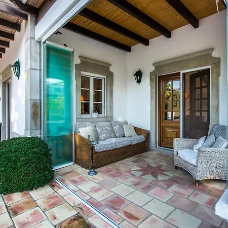 Villa Sleeps 10 Pool Air Con Wifi