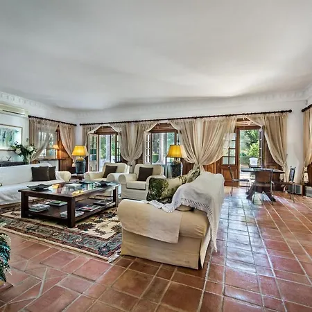 Sleeps 10 Pool Air Con Wifi * Quinta do Lago